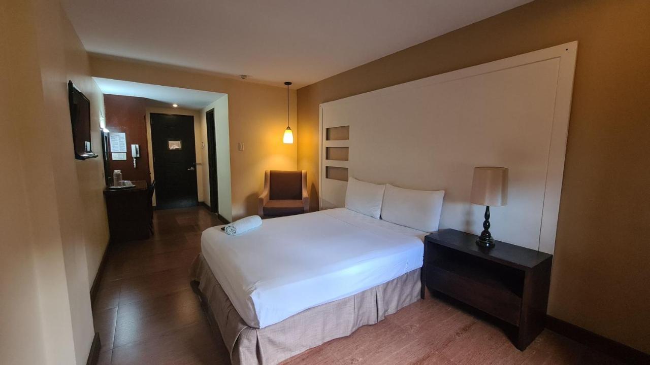 Hotel Maiya San Jose エクステリア 写真